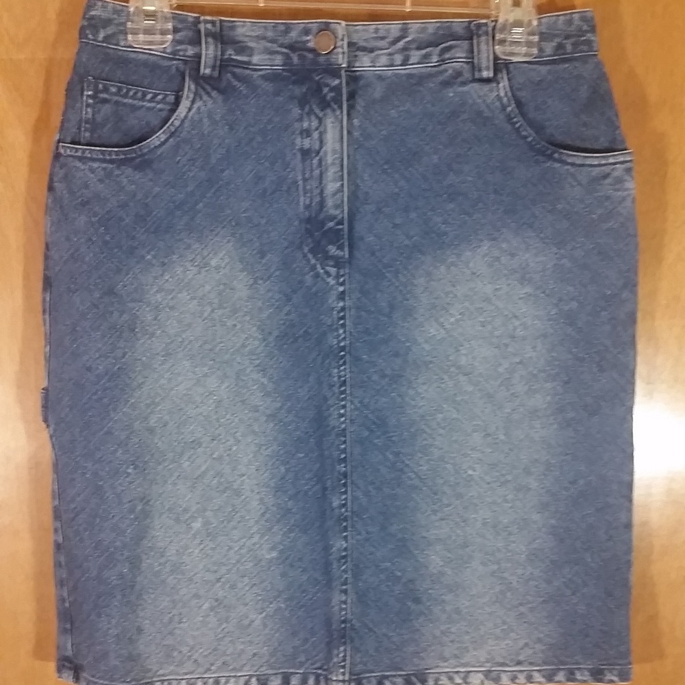 Jean/Denim skirt